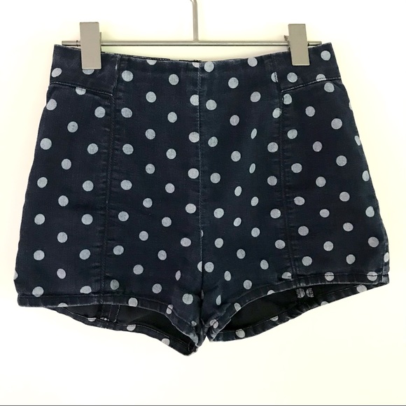 Kimch Blue - High waist denim shorts - Picture 4 of 5